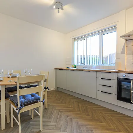 Littleboy House Apartment